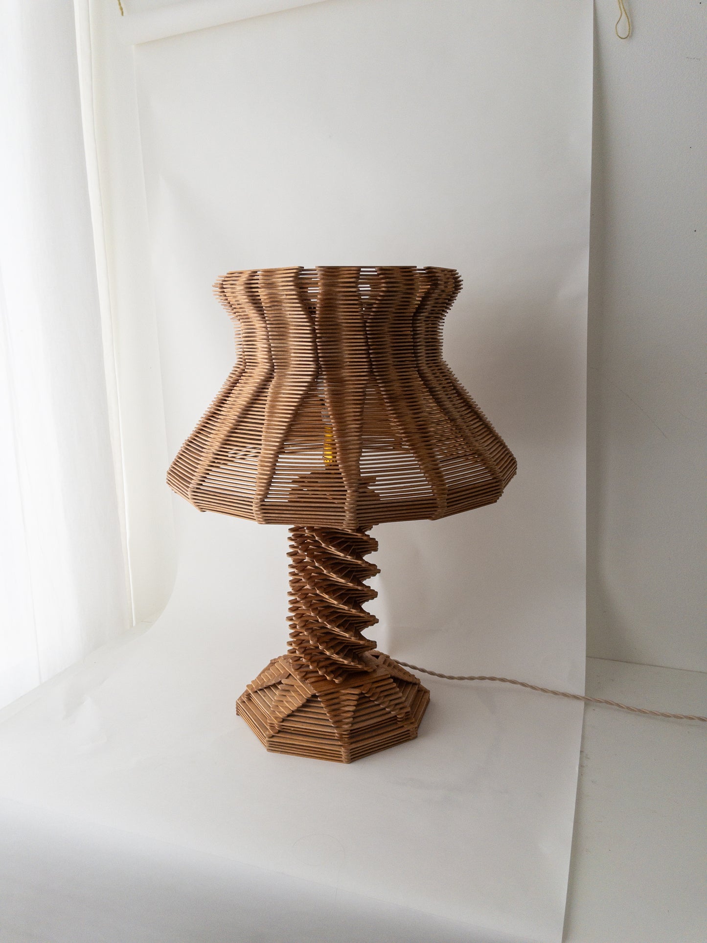 Popsicle table lamp