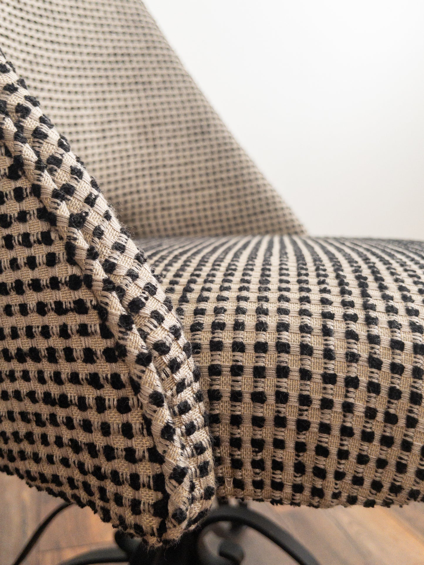 Retro swivel chairs