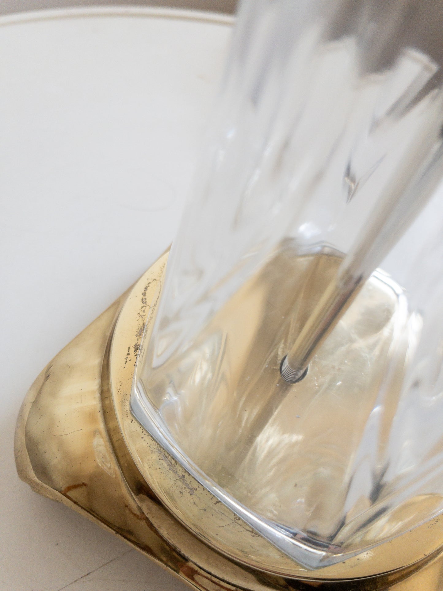 Crystal table lamp