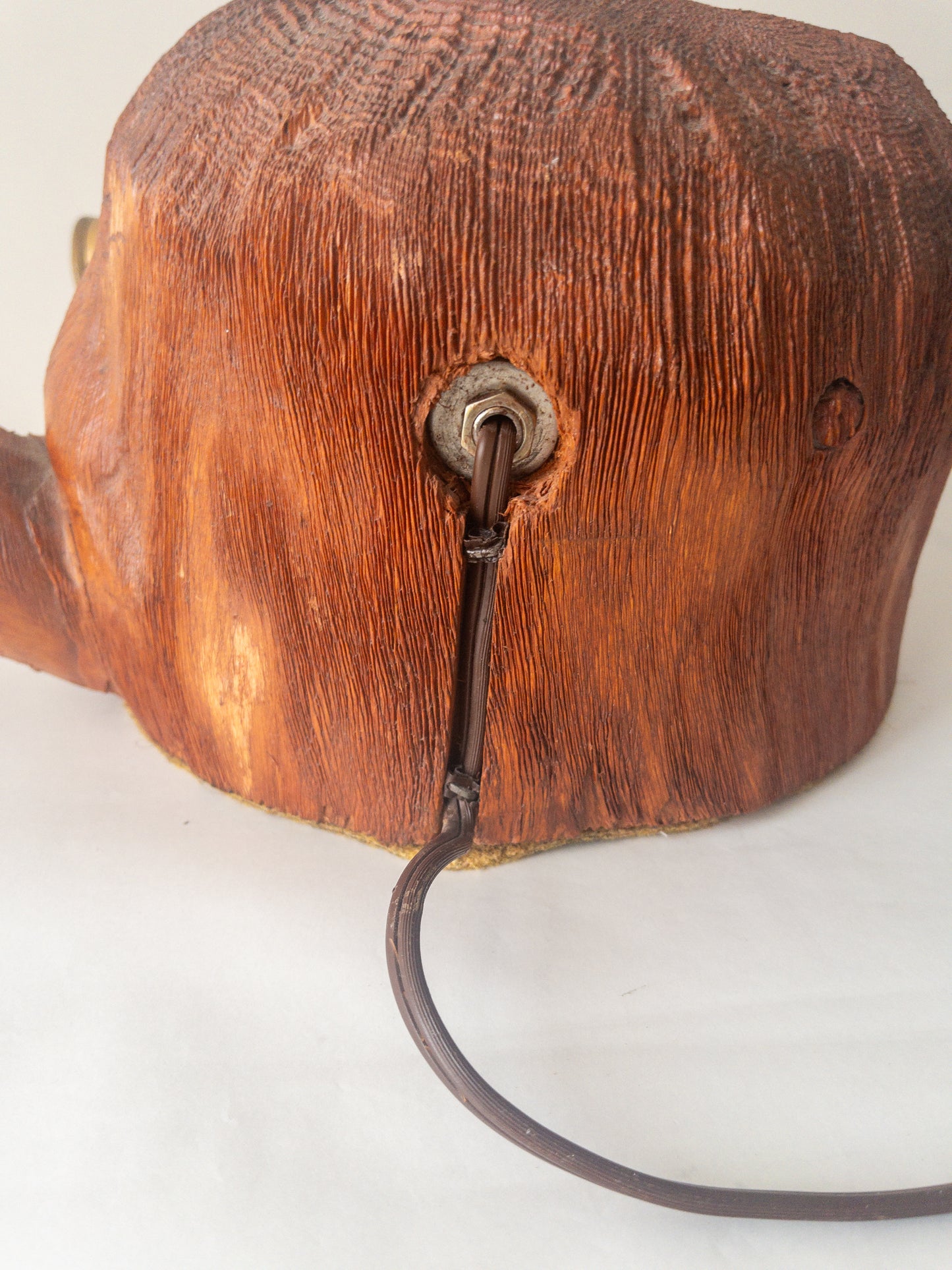 Wood lamp III
