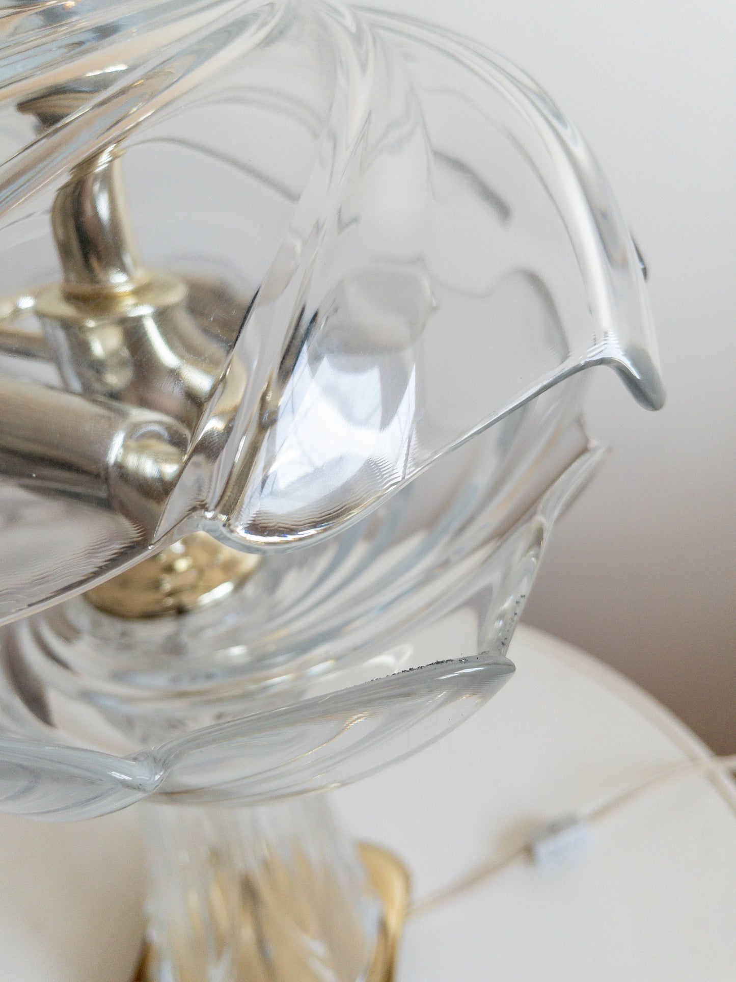 Crystal table lamp