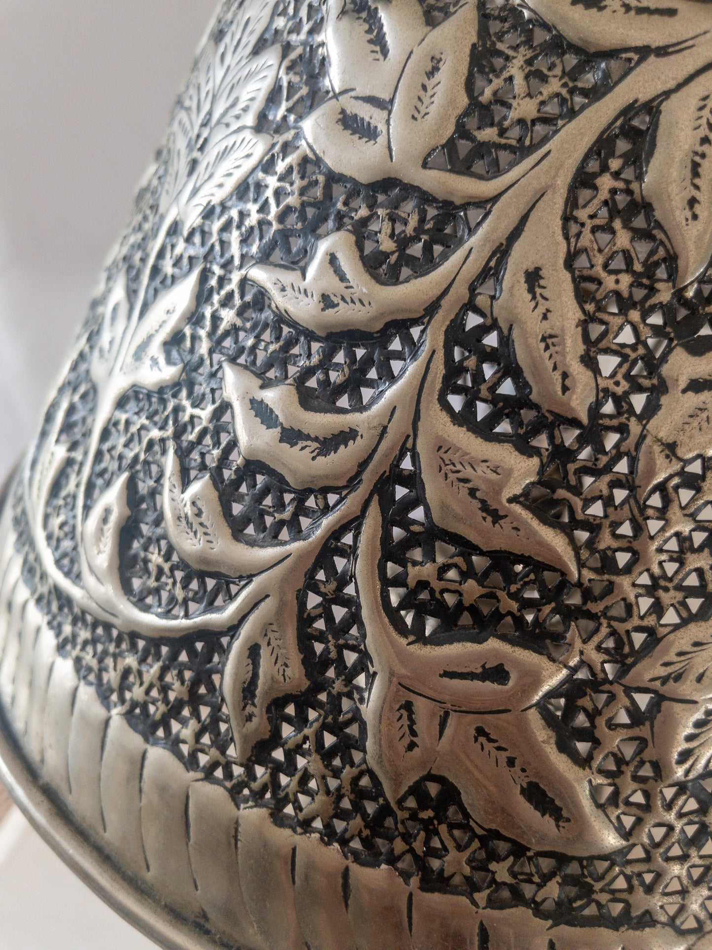 Tin lamp