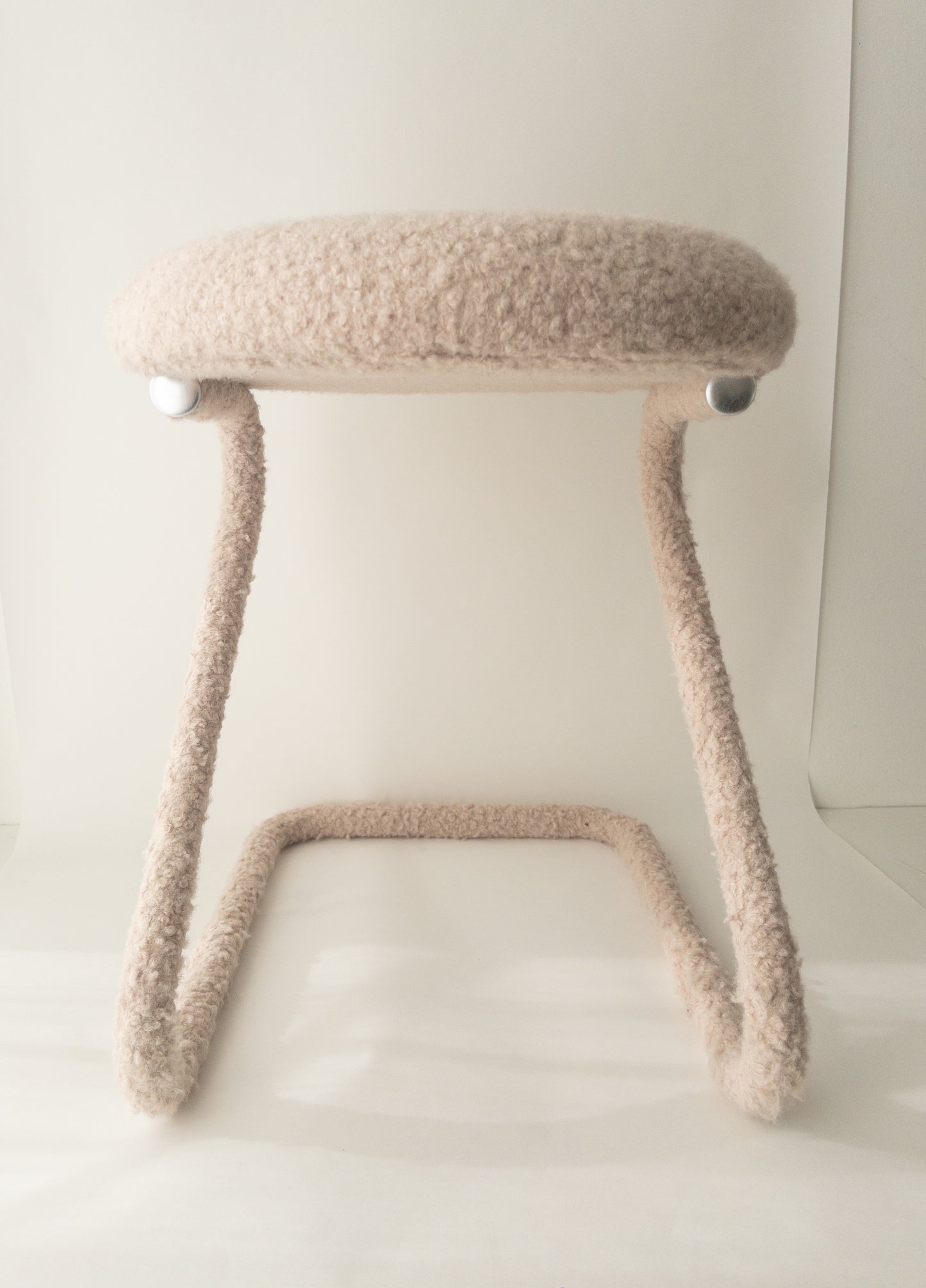 Boucle stools