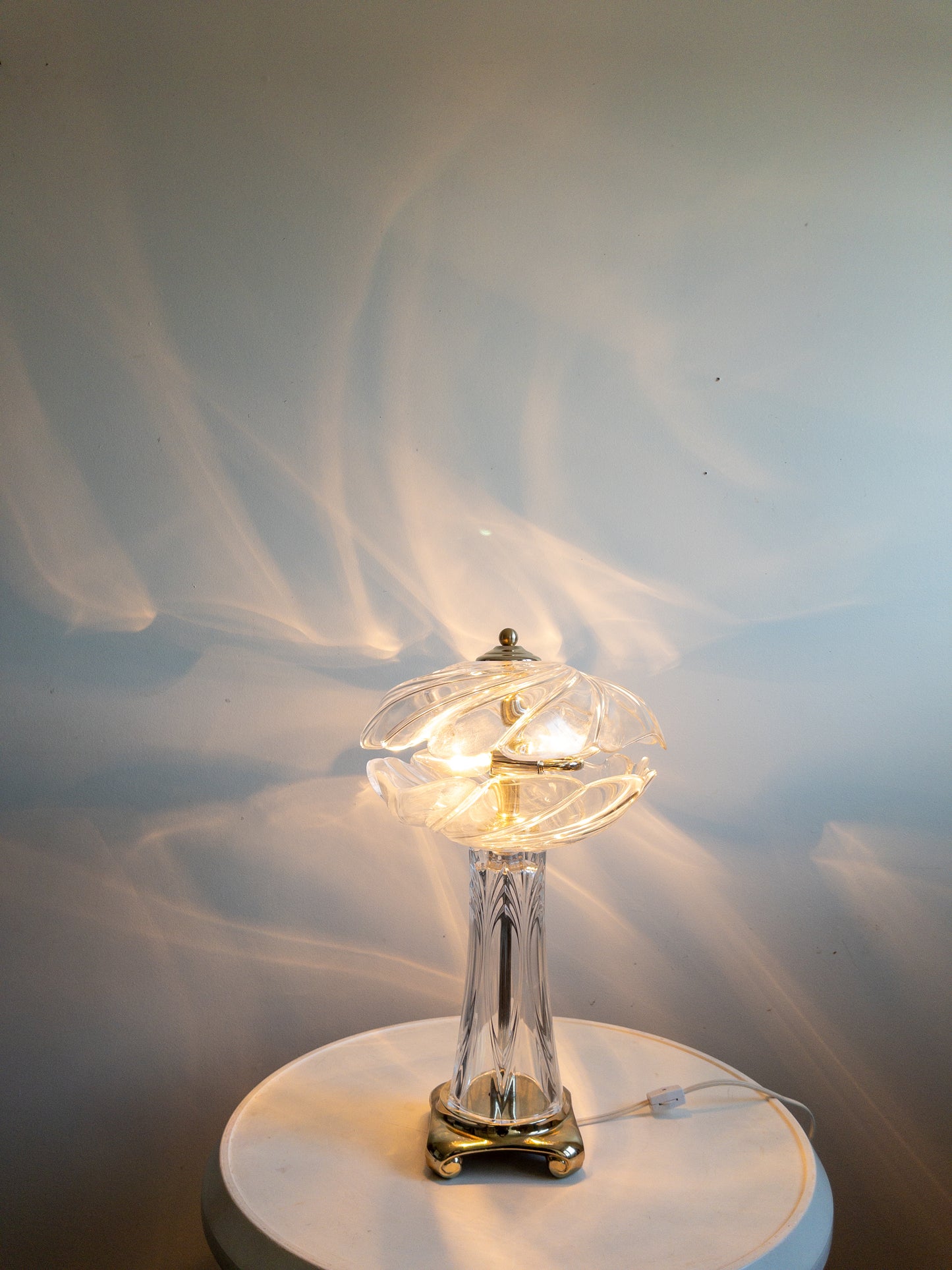 Crystal table lamp